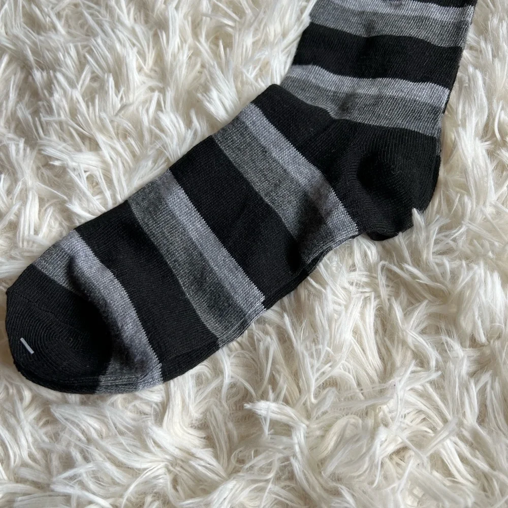 Striped black and gray knee socks NEW‎
